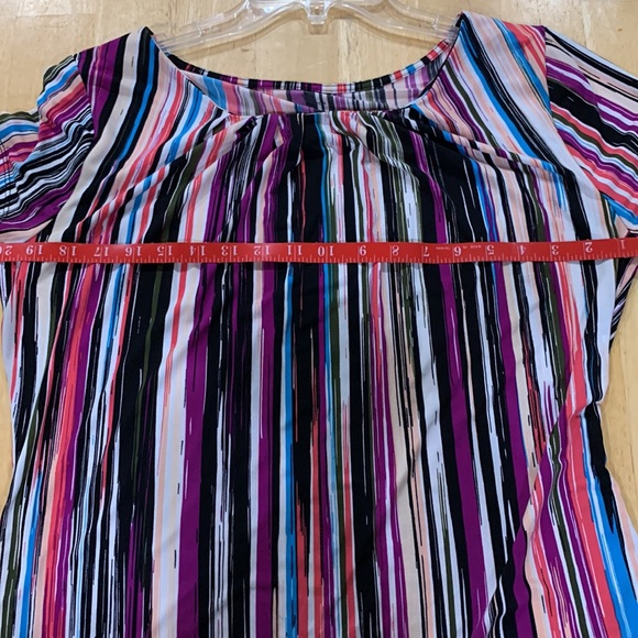 Worthington size petite large polyester spandex short sleeve blouse. Like new - Picture 7 of 11